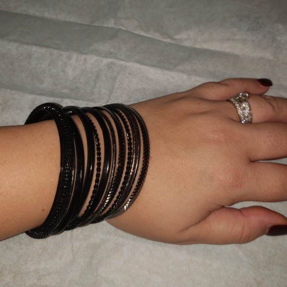 Bracelets - Picture 3 of 3